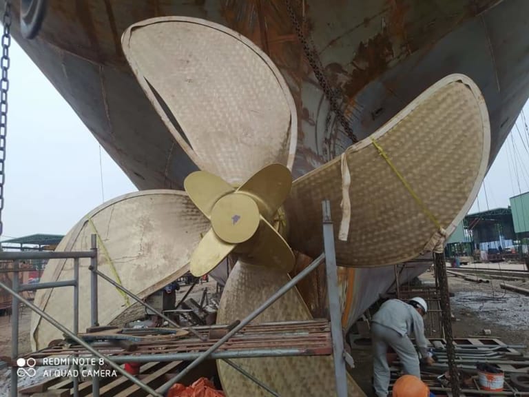 PBCF (PROPELLER BOSS CAP FIN) MARITECHS